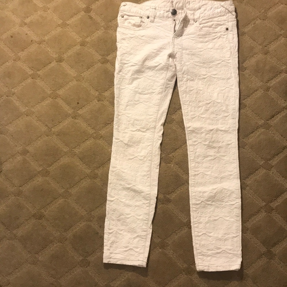 Free people- white skinny jeans